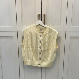 RW&CO. Cream Button-Up Cable Knit Cardigan